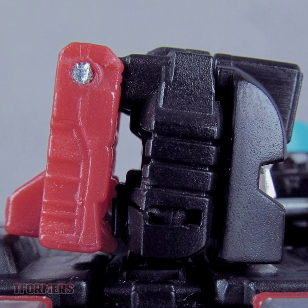 Deluxe Perceptor Convex   TFormers Titans Return Wave 4 Gallery 070 (70 of 185)